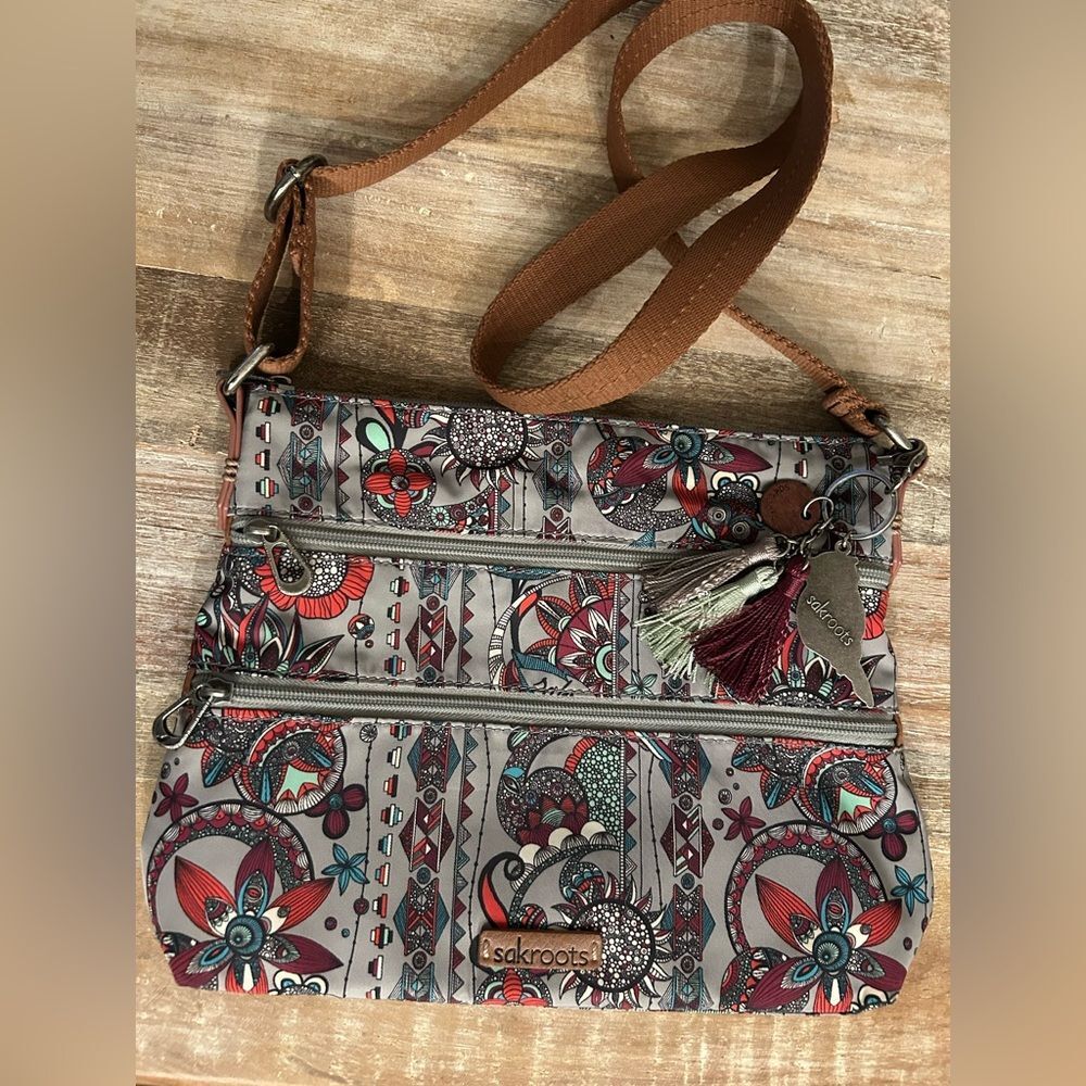 Sakroots Multicolor Floral Crossbody Bag Boho Casual Vacation